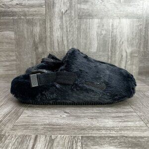 Nike Calm Mule SE Women's size 7 Black Faux Fur Mules FZ3119-001
